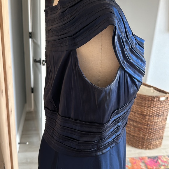 Formal Navy Evening Gown Vintage - Picture 4 of 7